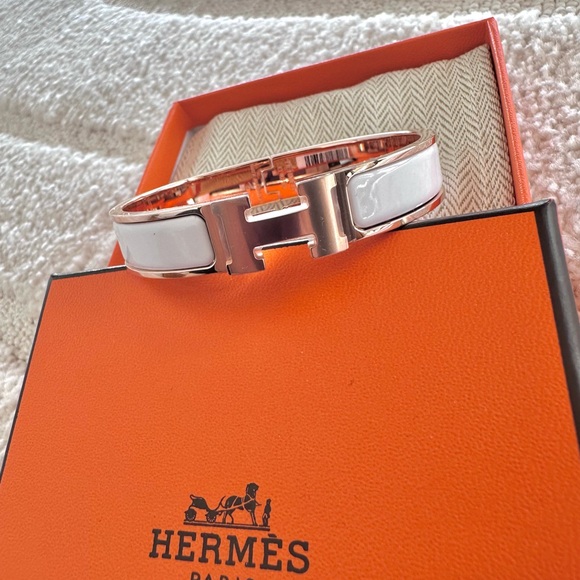 Hermes Clic H Bracelet - White/Rose Gold - Picture 1 of 6